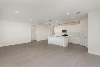 10005 Standardbred Dr in Providence Village, TX - Building Photo - Building Photo