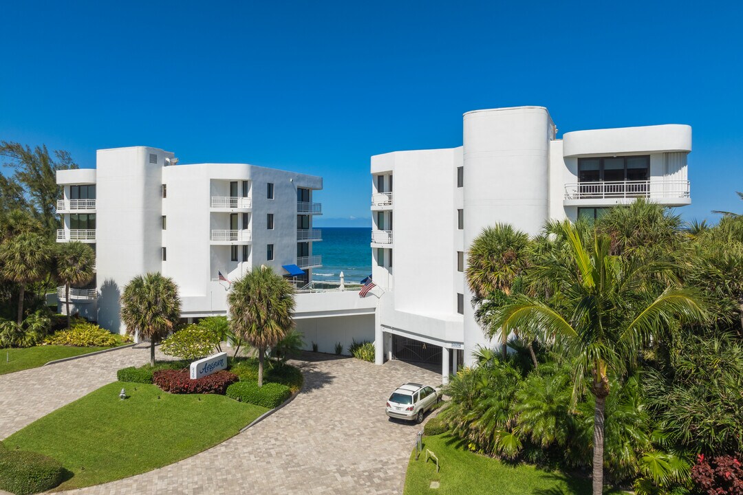 Aegean Condo in Boca Raton, FL - Foto de edificio