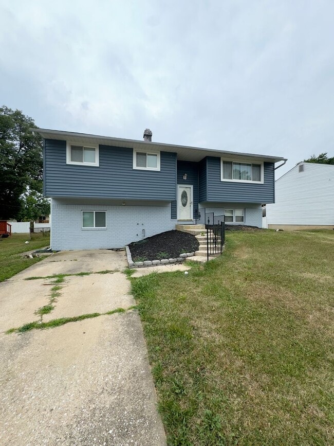 property at 3924 Sadie Rd