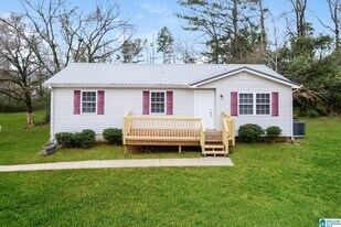 1003 Oak Blvd in Moody, AL - Building Photo