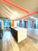 345 N La Salle Dr, Unit 2401 in Chicago, IL - Building Photo