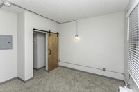 Ferndale Flats in Ferndale, MI - Building Photo - Interior Photo