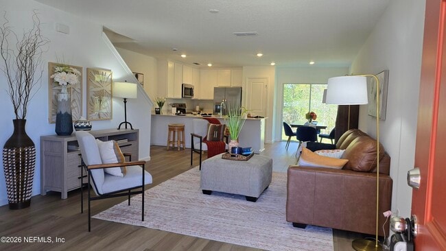 6821 Lake Mist Ln in Jacksonville, FL - Building Photo - Building Photo