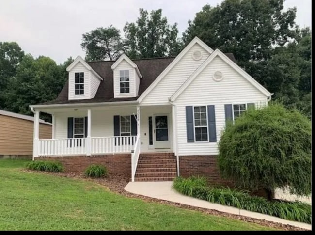 property at 5028 Dellwood Dr