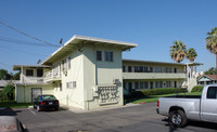 Lime Manor Apartments in Riverside, CA - Foto de edificio - Building Photo