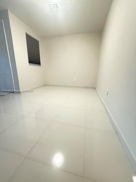 933 NE 42nd Pl in Homestead, FL - Building Photo - Building Photo