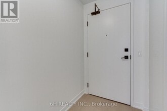 498 Caldari Rd in Vaughan, ON - Building Photo - Building Photo