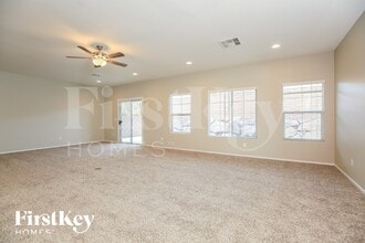 9759 Mt Kenyon St in Las Vegas, NV - Foto de edificio - Building Photo