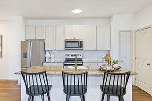 Chancery Village in Cary, NC - Building Photo