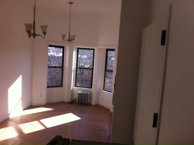 Newly Renovated 1 Bedroom in Brooklyn, NY - Building Photo - Building Photo