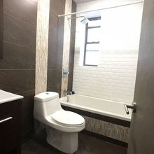 705 St Marks Ave-Unit -2R in Brooklyn, NY - Building Photo - Building Photo