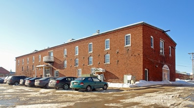 Frank Jones Brew Yard in Portsmouth, NH - Building Photo - Building Photo