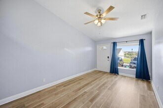 750 S Grand Hwy in Clermont, FL - Building Photo - Building Photo