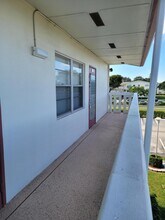 84 Fanshaw B in Boca Raton, FL - Building Photo - Building Photo