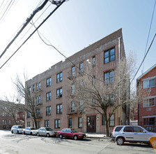 3941 Barnes Ave in Bronx, NY - Building Photo - Building Photo