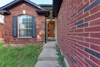 3009 Pioneer Way in Round Rock, TX - Foto de edificio - Building Photo