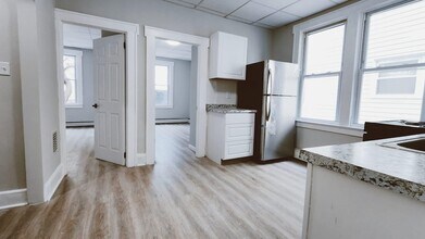 264 Lexington Ave, Unit 3 in Jersey City, NJ - Building Photo - Building Photo