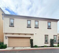 3138 Vittoria Loop in Dublin, CA - Building Photo