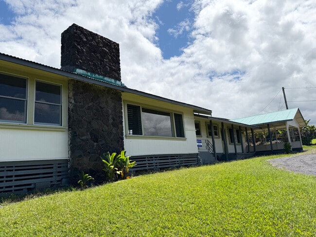 property at 1249 W Kawailani St