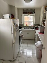 609 S Lucas St in Iowa City, IA - Foto de edificio - Building Photo