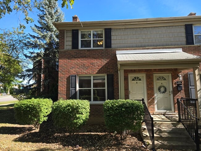 3288 Coolidge Hwy in Royal Oak, MI - Building Photo - Building Photo