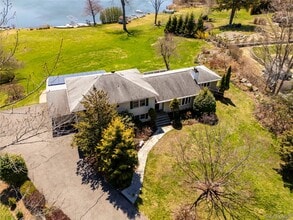 34 Seven Oaks Ln in Brewster, NY - Building Photo - Building Photo