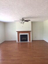 6805 Governors Pointe Blvd in Indianapolis, IN - Building Photo - Building Photo