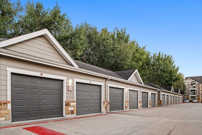 Marquis at Katy in Katy, TX - Building Photo - Building Photo