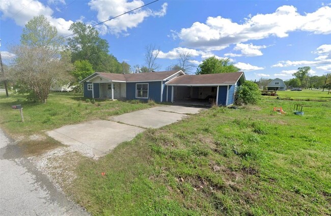 4777 Walea Dr in Orange, TX - Building Photo - Building Photo