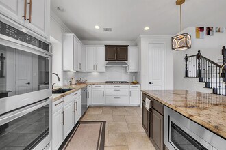 15409 Barrie Dr in Lakeway, TX - Building Photo - Building Photo