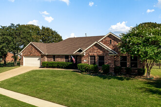 Braewood at Oakmont in Corinth, TX - Foto de edificio - Building Photo