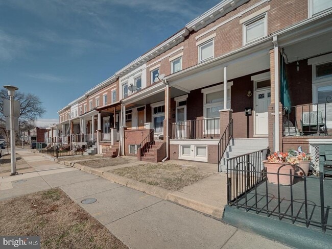 property at 1716 Homestead St