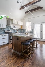 4327 N Western Ave, Unit SI ID1047957P in Chicago, IL - Building Photo - Building Photo