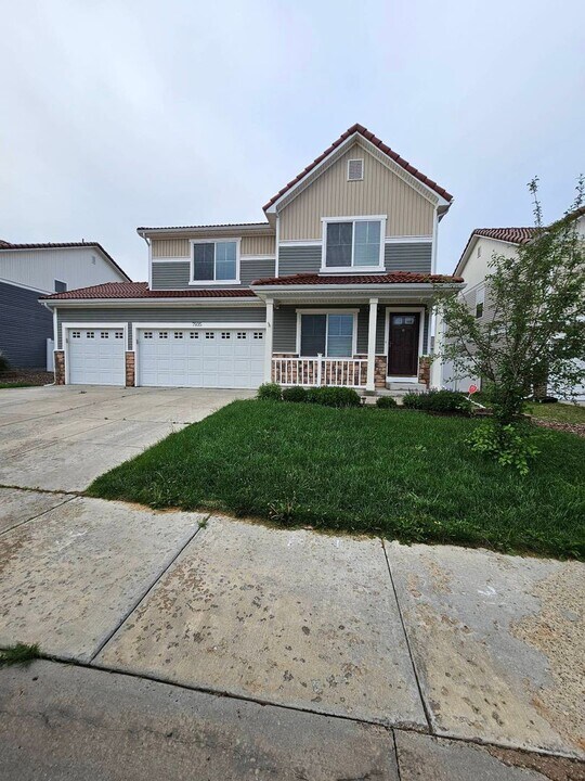 7935 Campground Dr in Fountain, CO - Building Photo
