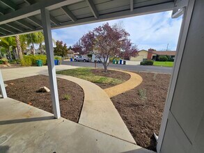 449 Thumbelina Dr in Buellton, CA - Building Photo - Building Photo