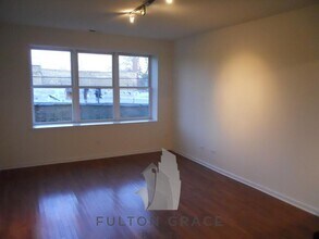 4217 W Irving Park Rd, Unit 2C in Chicago, IL - Building Photo - Building Photo