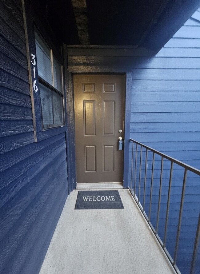 13480 S Thorntree Dr in Houston, TX - Foto de edificio - Building Photo