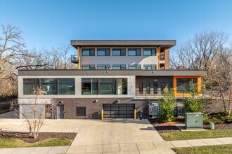 Velocity Apartments in Verona, WI - Foto de edificio - Building Photo