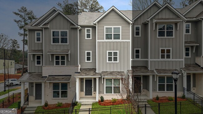 1303 Lakota Pl in Atlanta, GA - Building Photo - Building Photo