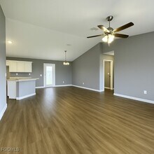 2948 SW 6th Ave in Cape Coral, FL - Building Photo - Building Photo