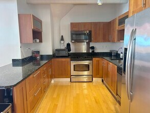 210 South St in Boston, MA - Building Photo - Building Photo