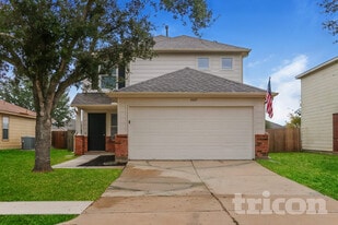 8227 Radial Ct in Rosharon, TX - Building Photo