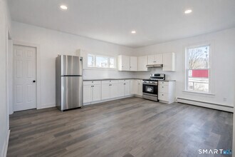 17 Sherman Ave in Meriden, CT - Building Photo - Building Photo