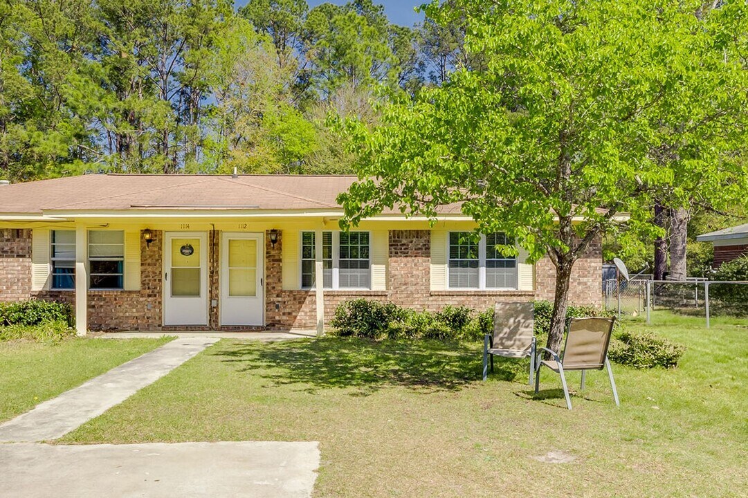 1112 N Carolina Ave in Rincon, GA - Building Photo
