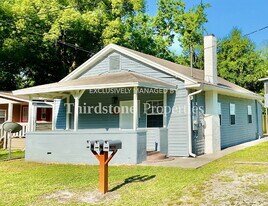 672 Chestnut St in Jacksonville, FL - Building Photo