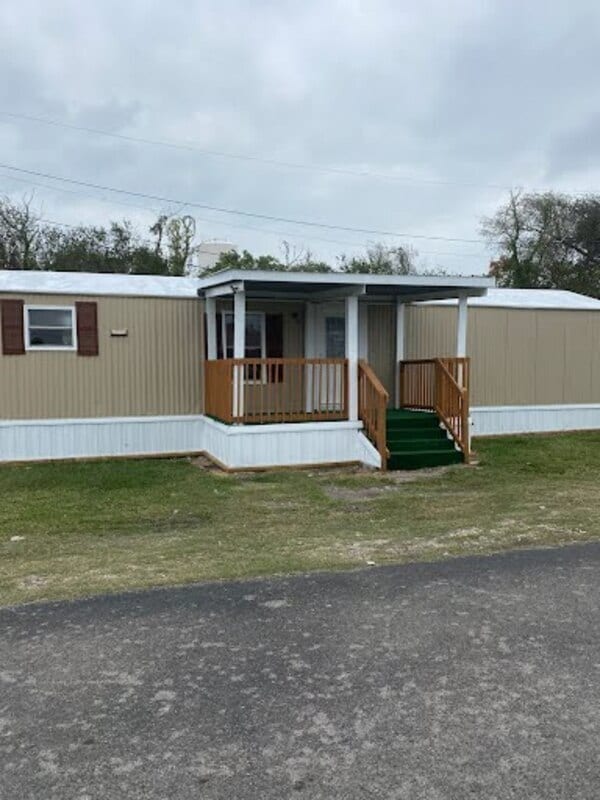 2130 Rand Morgan Rd in Corpus Christi, TX - Building Photo - Building Photo