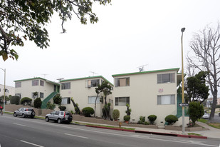 4851 San Vicente Blvd Apartments