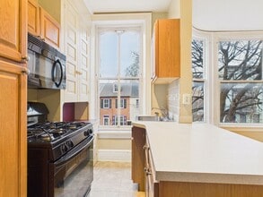 1017 Green St in Harrisburg, PA - Building Photo - Building Photo