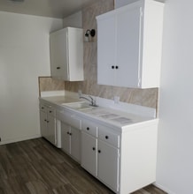 1150 Manhattan Beach Blvd in Manhattan Beach, CA - Building Photo - Building Photo