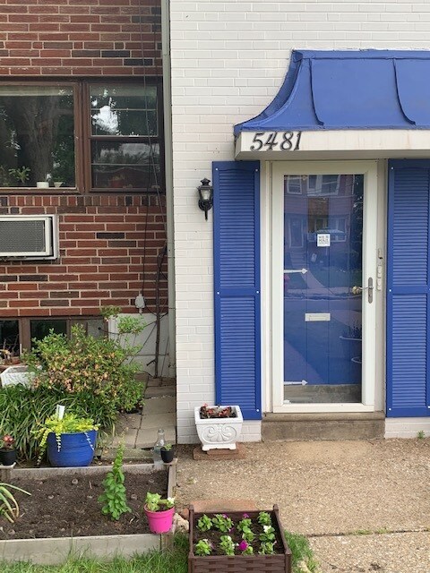 5481 Quentin St, Unit 1 photo'